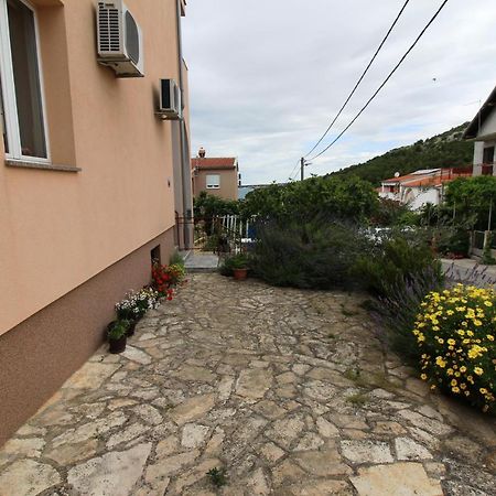 Apartment Sea View Saric Drage Luaran gambar