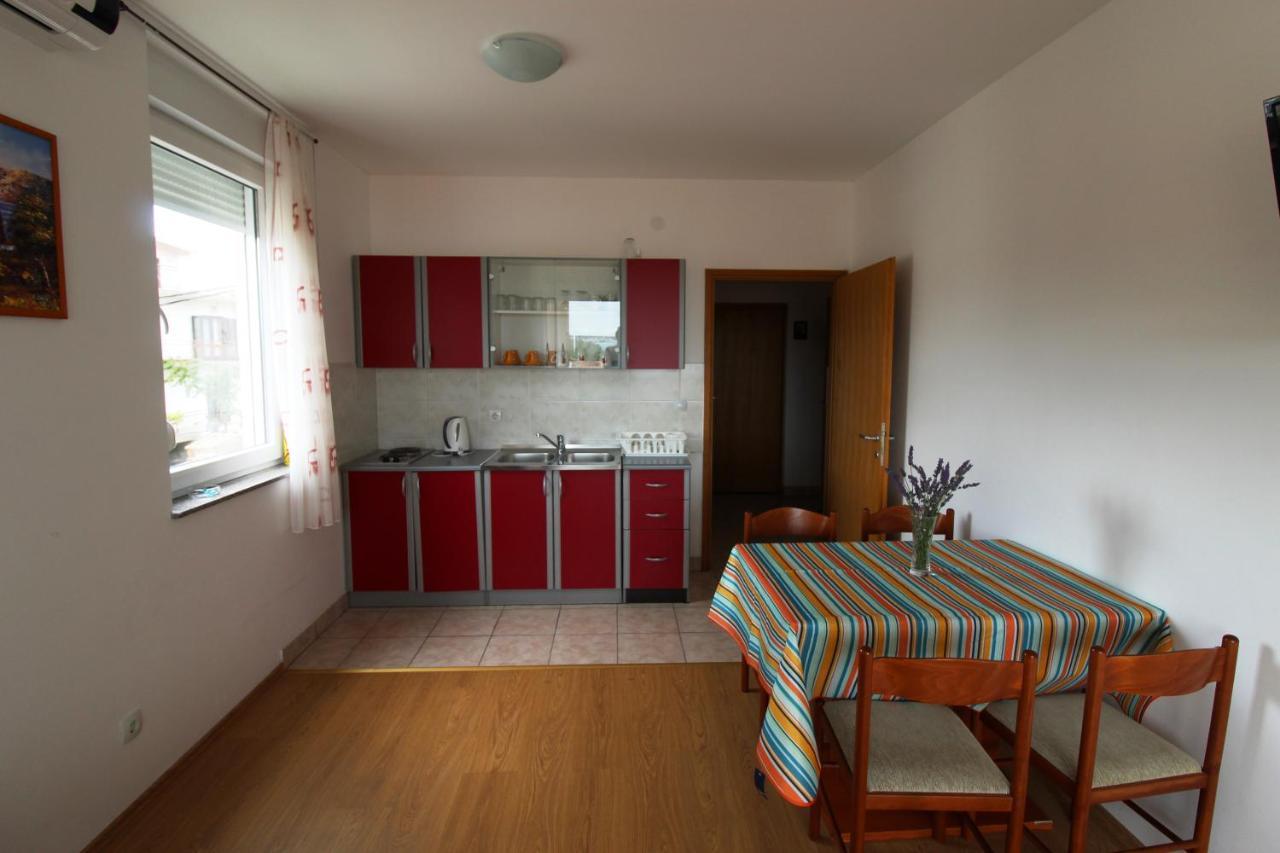 Apartment Sea View Saric Drage Luaran gambar