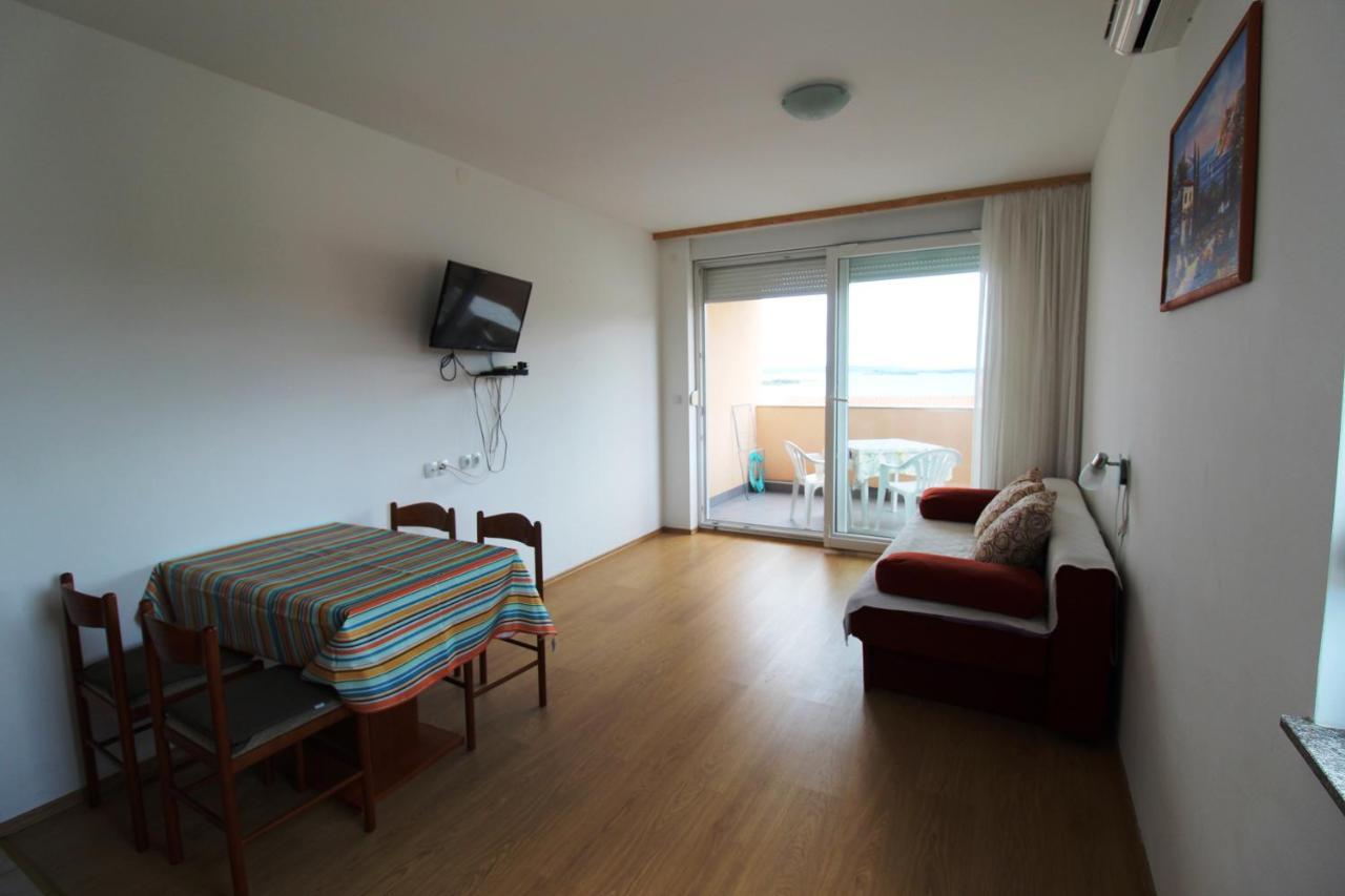 Apartment Sea View Saric Drage Luaran gambar
